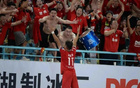 常州98天三成就，一球一分一勝，隊(duì)員淚目慶祝。