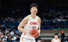 余嘉豪表現(xiàn)亮眼，中國男籃惜敗澳大利亞，失冠。